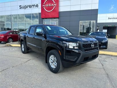 New 2025 Nissan Frontier S