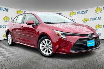 New 2025 Toyota Corolla LE