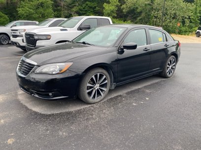 Used 2011 Chrysler 200 S