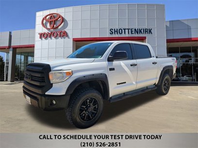 Used 2016 Toyota Tundra SR5 w/ SR5 Upgrade Package