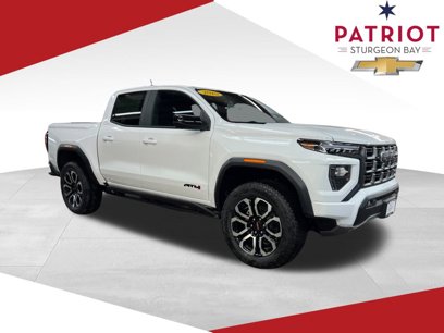 New 2025 GMC Canyon AT4 w/ Nightfall Edition