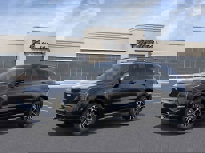 New 2025 Cadillac XT4 Sport w/ Technology Package