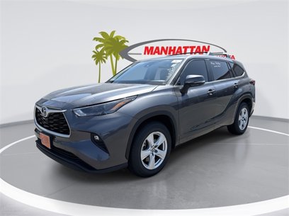Certified 2023 Toyota Highlander LE