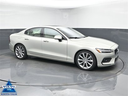 Used 2020 Volvo S60 T5 Momentum