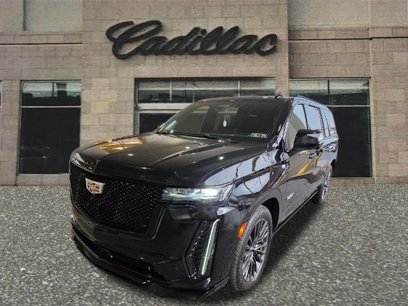Used 2023 Cadillac Escalade ESV V