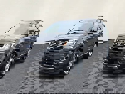Used 2017 Ford Explorer XLT w/ Equipment Group 202A
