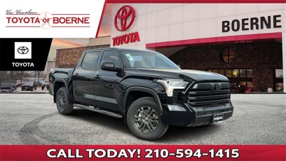 New 2025 Toyota Tundra SR5