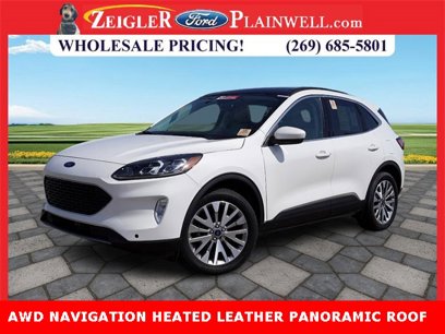 Used 2022 Ford Escape Titanium w/ Class II Trailer Tow Package