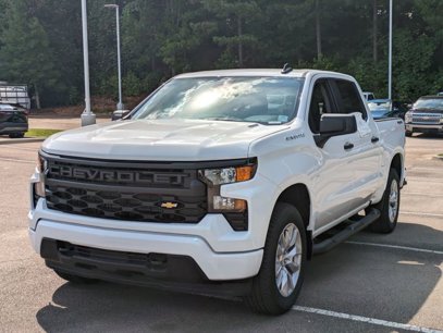 New 2025 Chevrolet Silverado 1500 Custom