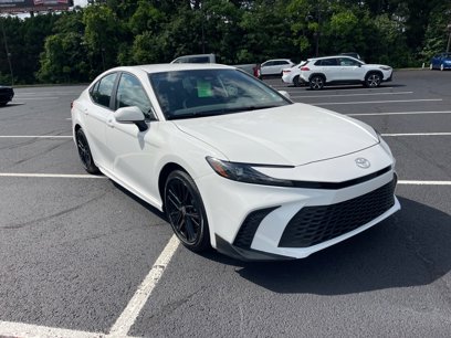 Used 2025 Toyota Camry SE