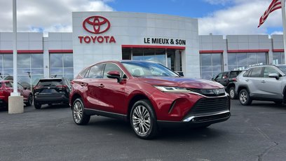 Used 2023 Toyota Venza XLE