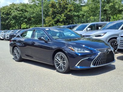 New 2025 Lexus ES 350 w/ Premium Package