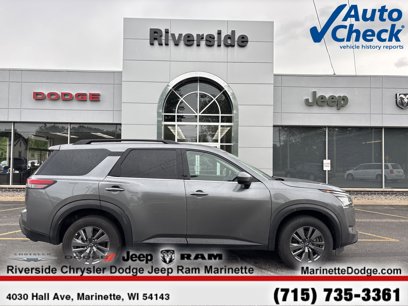 Used 2024 Nissan Pathfinder SV