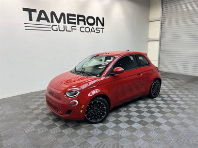 New 2024 FIAT 500 e (RED)