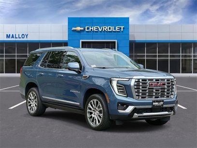 Used 2025 GMC Yukon Denali w/ Sun & Power Step Package