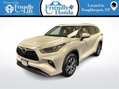 Used 2023 Toyota Highlander XLE
