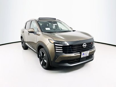 New 2025 Nissan Kicks SR