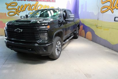 Used 2024 Chevrolet Silverado 2500 Custom w/ Custom Value Package