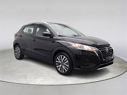 Used 2024 Nissan Kicks SV