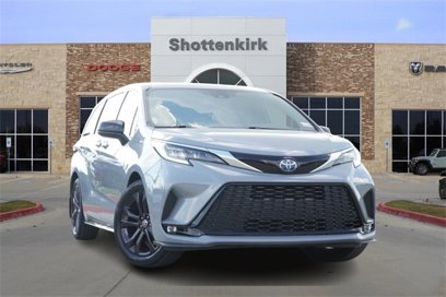 Used 2023 Toyota Sienna XSE