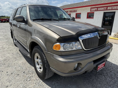 Used 2001 Lincoln Navigator 4WD