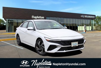 Used 2024 Hyundai Elantra SEL w/ Convenience Package