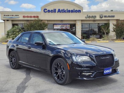 New 2023 Chrysler 300 Touring L w/ Popular Equipment Group