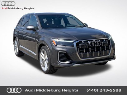 New 2025 Audi Q7 3.0T Premium Plus