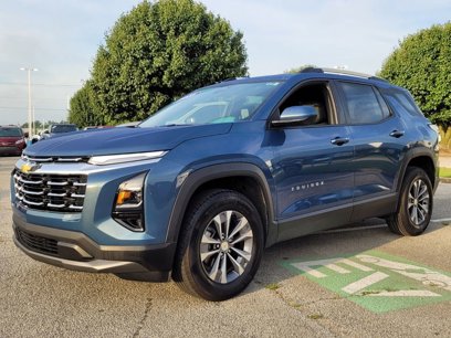 Used 2025 Chevrolet Equinox LT w/ Convenience Package II