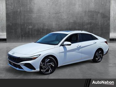 New 2025 Hyundai Elantra Limited