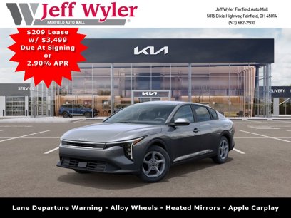 New 2025 Kia K4 LXS