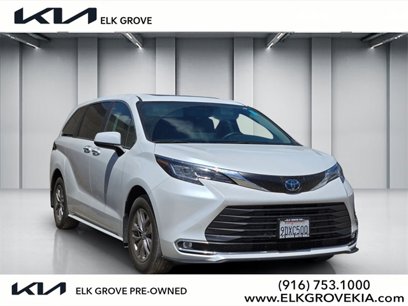 Used 2023 Toyota Sienna XLE