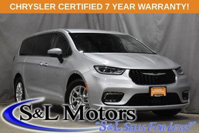 Certified 2023 Chrysler Pacifica Touring-L