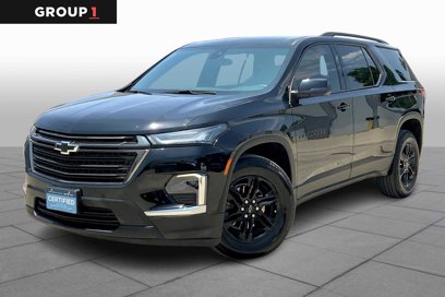 Used 2023 Chevrolet Traverse LS w/ Midnight/Sport Edition