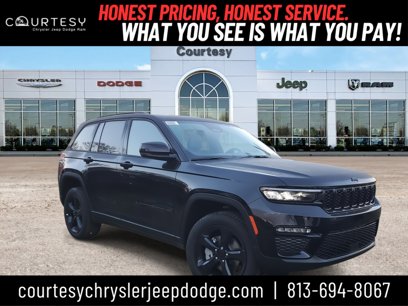 New 2025 Jeep Grand Cherokee Limited w/ Black Appearance Package
