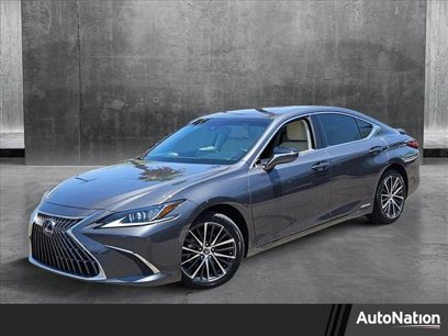 Used 2022 Lexus ES 300h w/ Premium Package