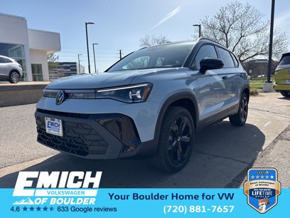 New 2025 Volkswagen Taos SE