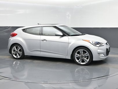 Used 2016 Hyundai Veloster w/ Option Group 02
