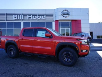 New 2025 Nissan Frontier PRO-4X w/ Pro Convenience Package