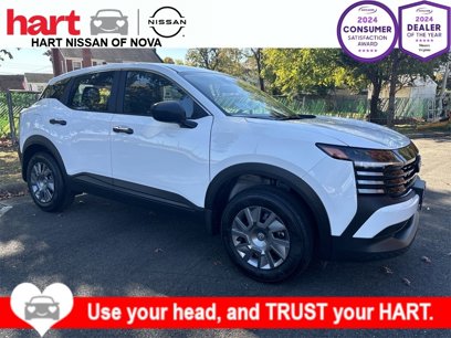 New 2025 Nissan Kicks S