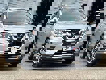 Used 2019 Nissan Rogue SV