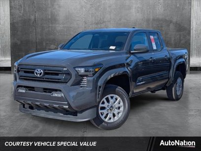 New 2024 Toyota Tacoma SR5