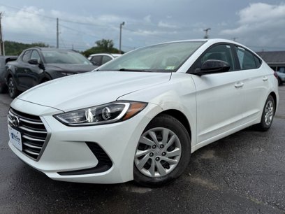 Used 2018 Hyundai Elantra SE w/ Cargo Package