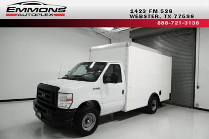 Used 2022 Ford E-350 and Econoline 350 Super Duty w/ Power Windows & Locks Group