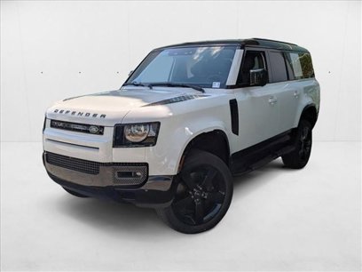 New 2025 Land Rover Defender 130 X-Dynamic SE