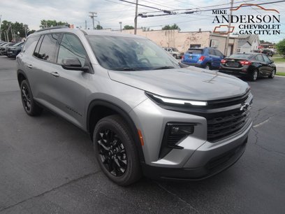 New 2025 Chevrolet Traverse LT w/ Midnight/Sport Edition
