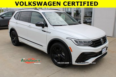 Certified 2024 Volkswagen Tiguan SE R-Line