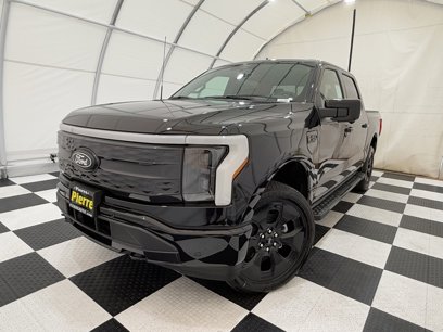 New 2025 Ford F150 Lightning Platinum