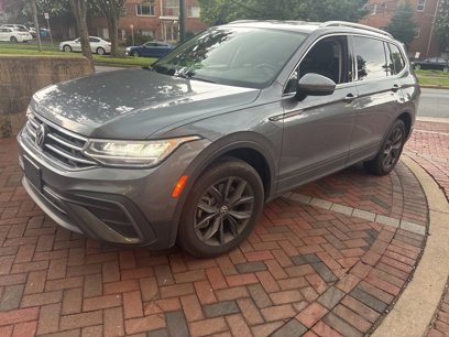 Used 2023 Volkswagen Tiguan SE