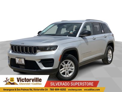 Used 2023 Jeep Grand Cherokee Laredo